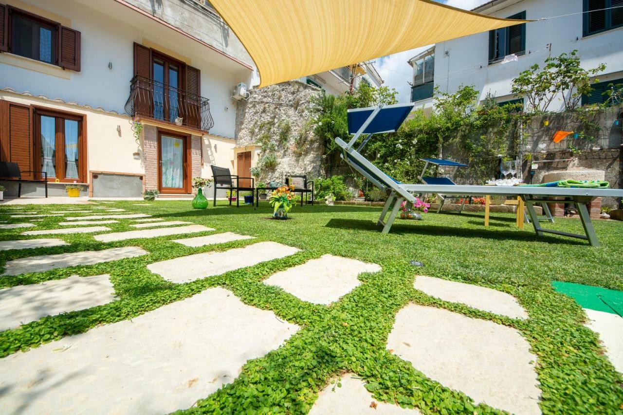Casa Vacanza Sole Tramonti Eksteriør billede